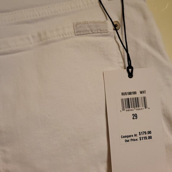 7 for all mankind  White Denim cut-offs with fringed hem Size 29 and Size 30 NWT - Picture 11 of 12